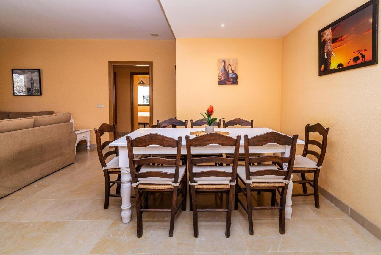 Spacious Apartment In マルベーリャ エクステリア 写真