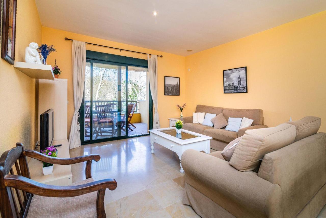 Spacious Apartment In マルベーリャ エクステリア 写真