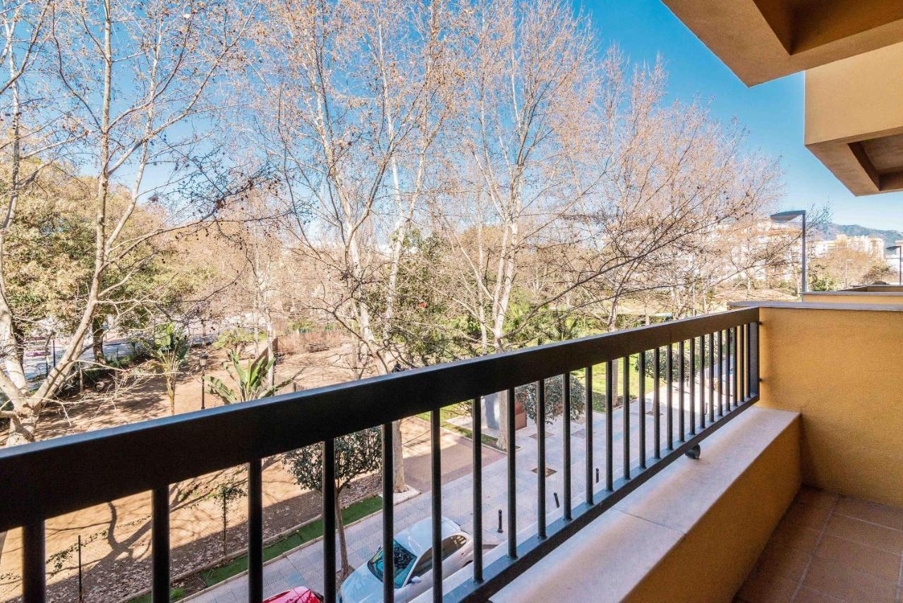 Spacious Apartment In マルベーリャ エクステリア 写真