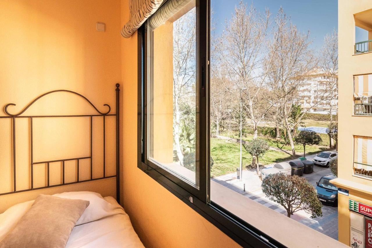 Spacious Apartment In マルベーリャ エクステリア 写真